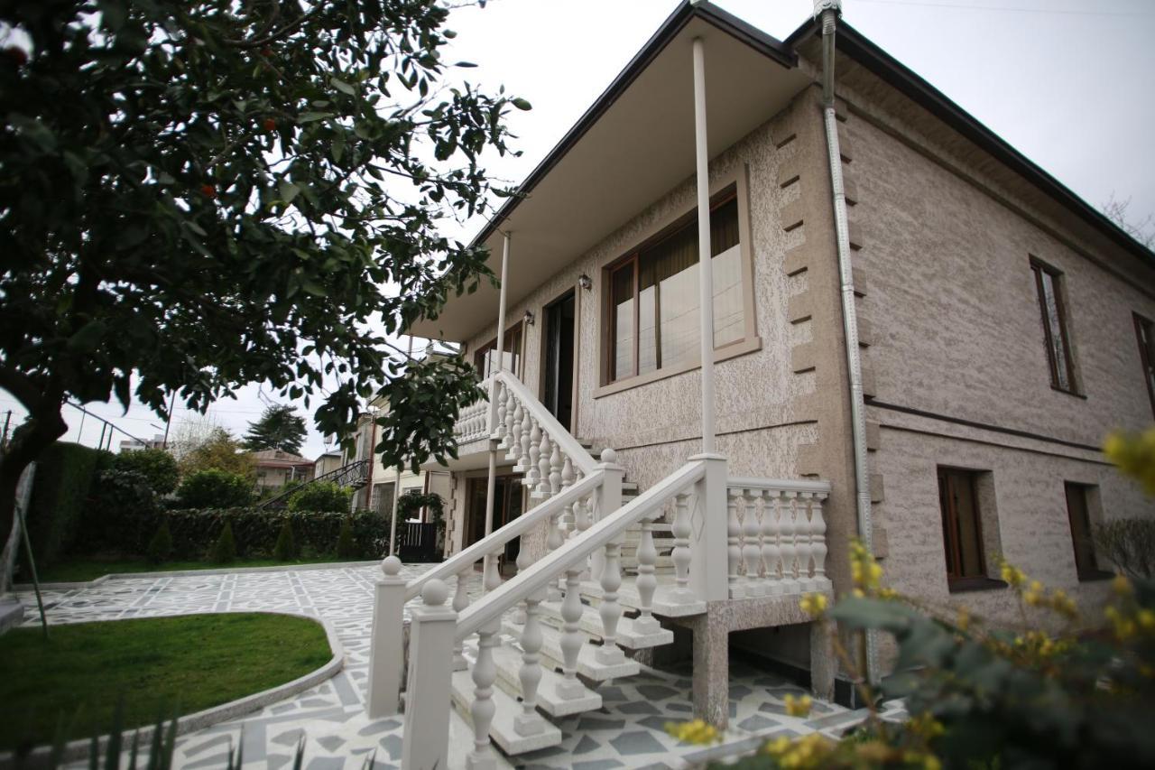Guest House Nikola Zugdidi Exterior photo