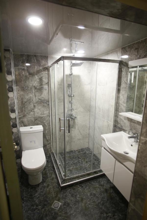 Guest House Nikola Zugdidi Exterior photo