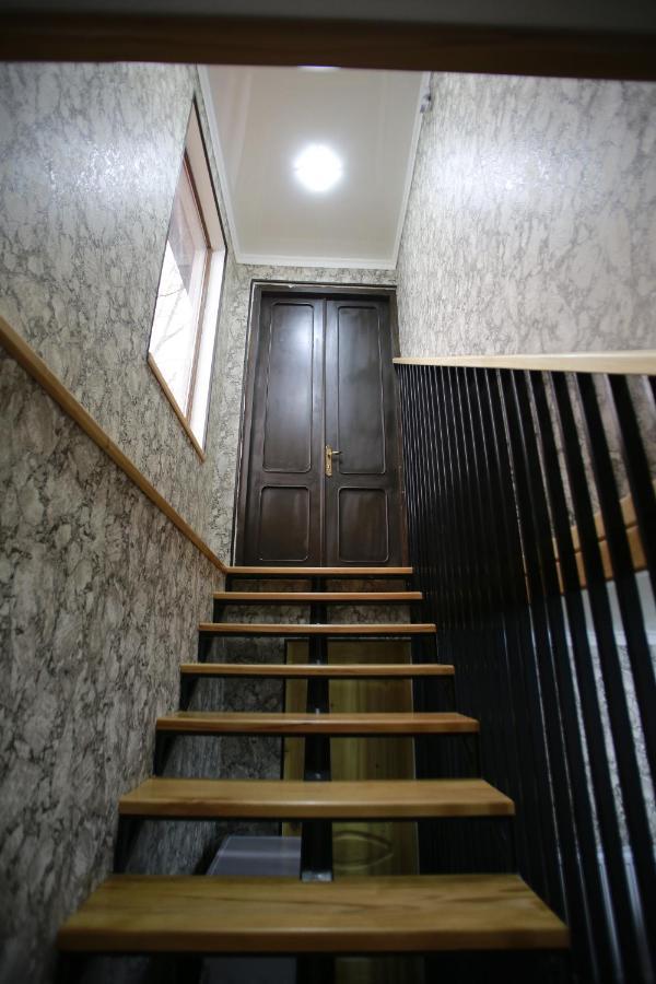 Guest House Nikola Zugdidi Exterior photo